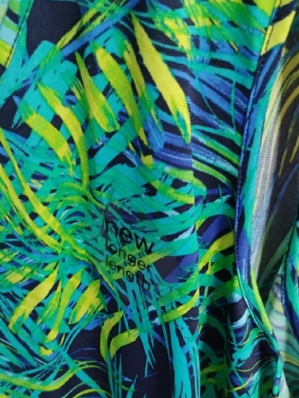 Catherines Blue and Green Palm Print Scoop Neck Top Sleeveless - Picture 4 of 5